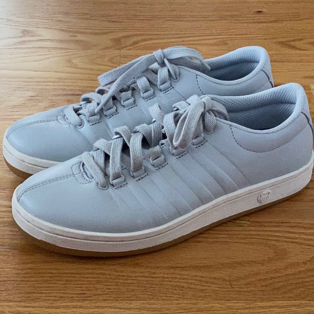 K-Swiss Light Grey Classic Leather Sneaker (8)